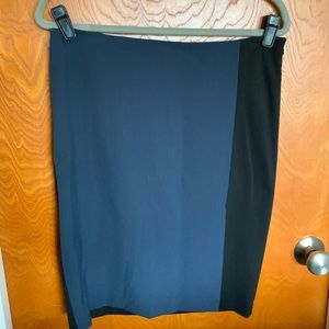 DKNYC Black/Blue Stretch Skirt Size 8 NWT